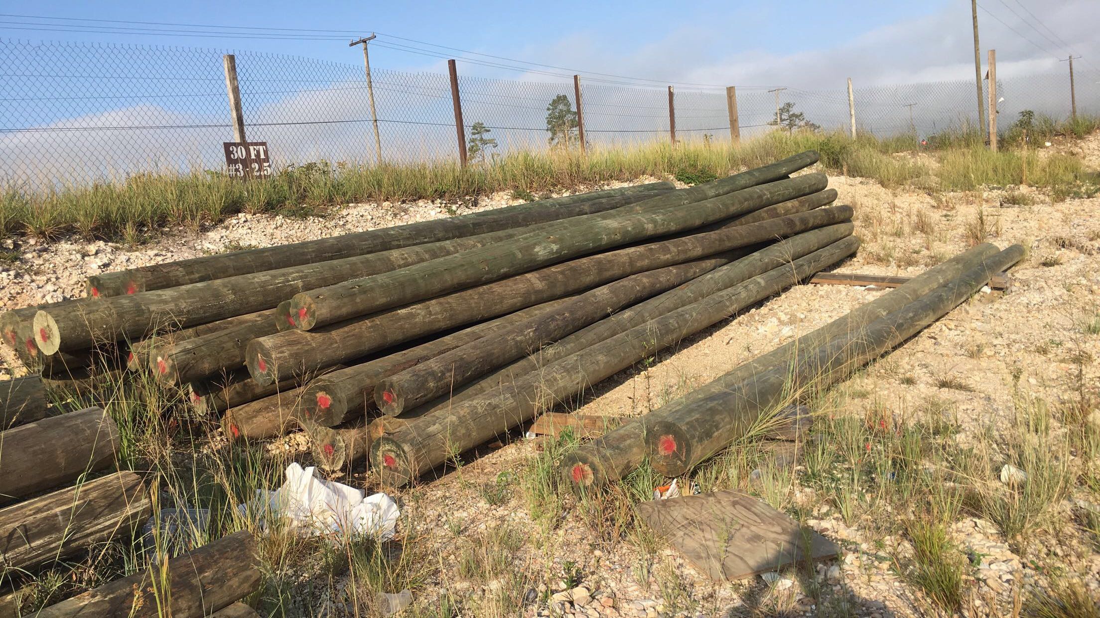 Lumber Spanish Lookout Cayo KT Enterprises