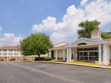 Days Inn & Suites